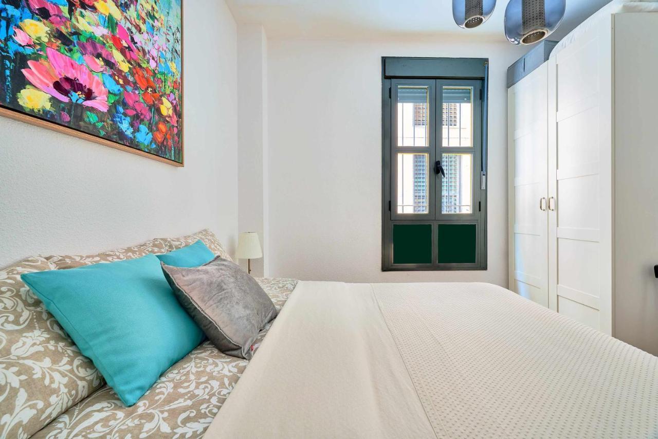 Under The Olive Trees In Historic Center Of Malaga Apartment Bagian luar foto