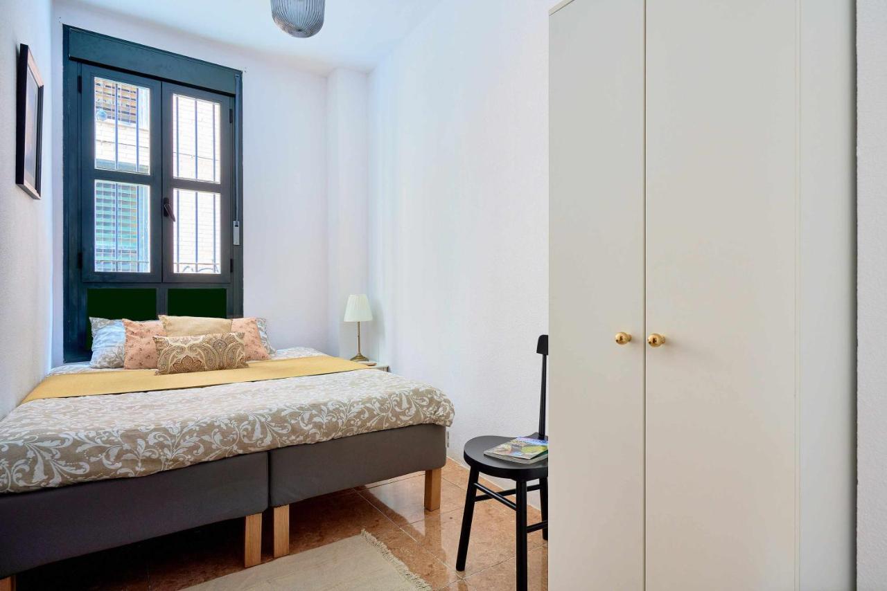 Under The Olive Trees In Historic Center Of Malaga Apartment Bagian luar foto