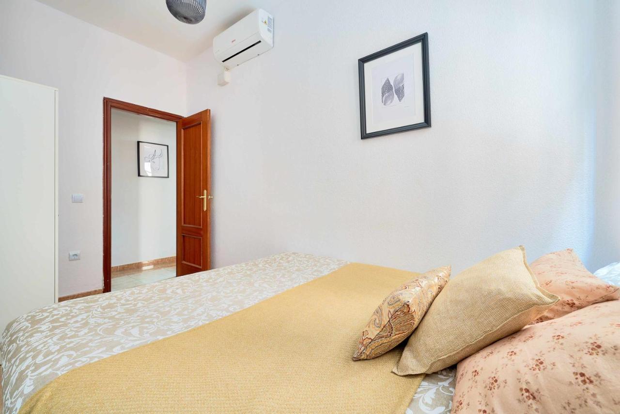 Under The Olive Trees In Historic Center Of Malaga Apartment Bagian luar foto