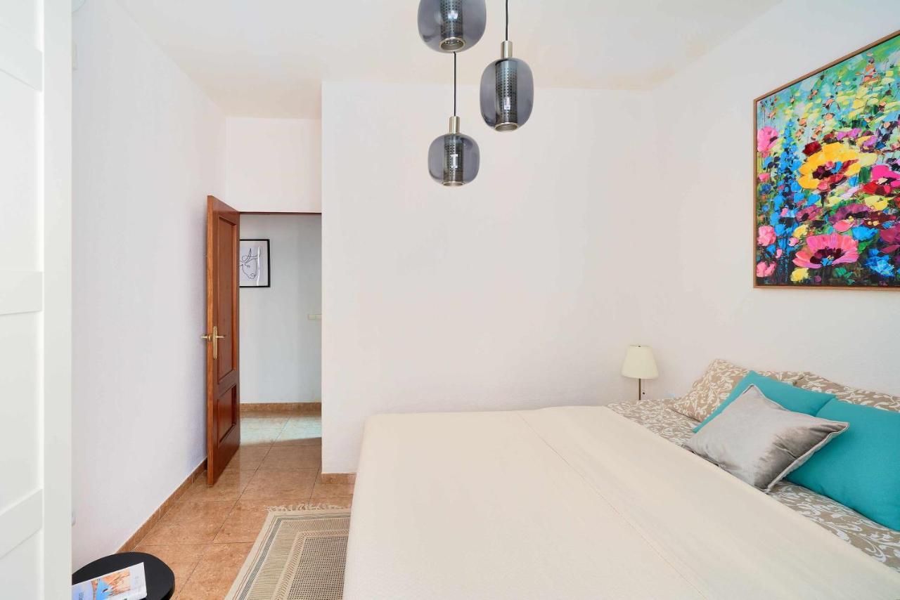 Under The Olive Trees In Historic Center Of Malaga Apartment Bagian luar foto
